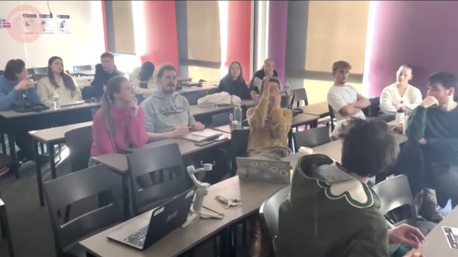 attente des premières délibérations