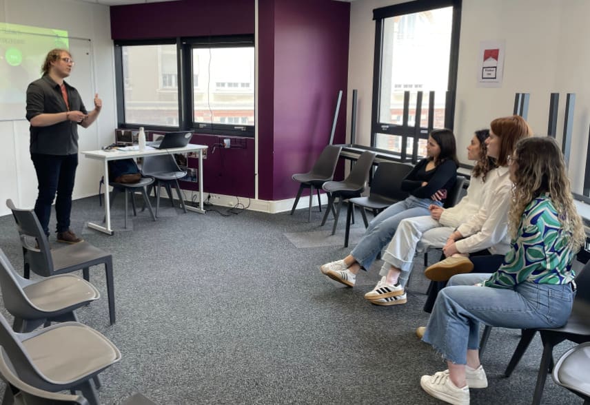 Atelier Léo lagrange